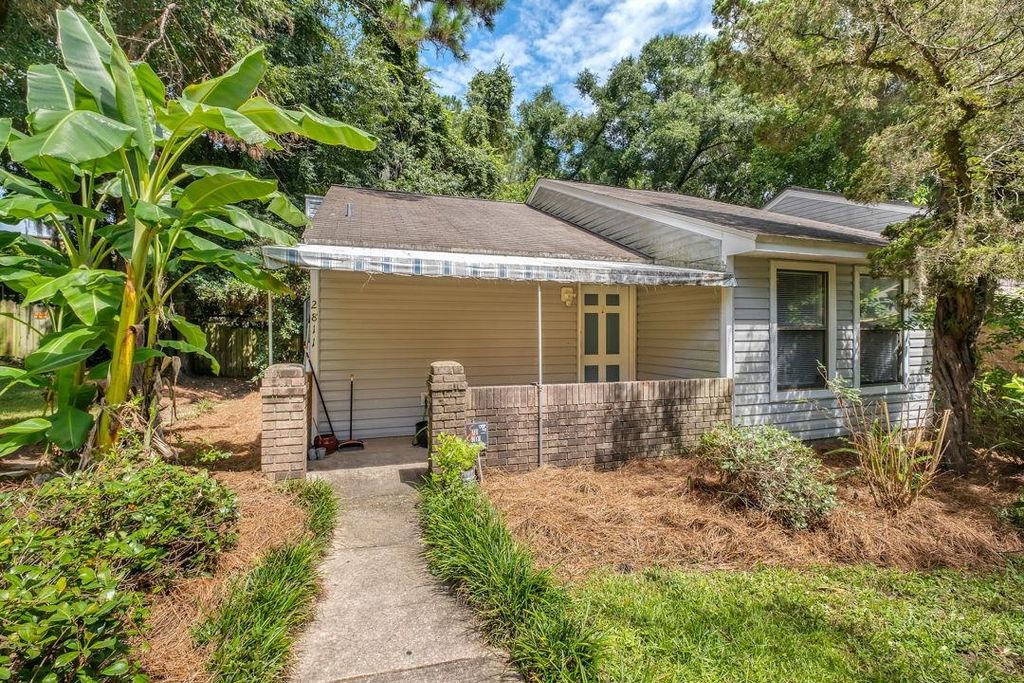 Photo of 2811 Misty Garden Circle, Tallahassee, FL 32303 (MLS # 390375)