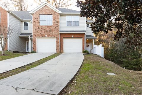 Tiny photo for 1320 HENDRIX Apt 908 Road #908, Tallahassee, FL 32301 (MLS # 395844)