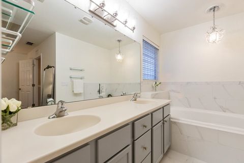 Tiny photo for 1320 HENDRIX Apt 908 Road #908, Tallahassee, FL 32301 (MLS # 395844)