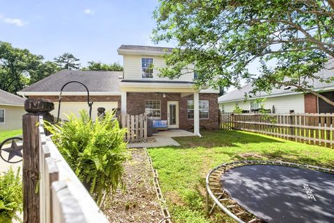 Tiny photo for 227 Waynard Way, Tallahassee, FL 32317 (MLS # 400760)