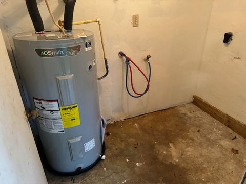 Tiny photo for 2072 Watson Way #A, Tallahassee, FL 32308 (MLS # 395946)