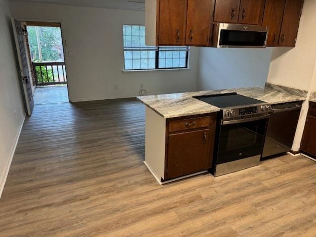 Photo of 2072 Watson Way #A, Tallahassee, FL 32308 (MLS # 395946)