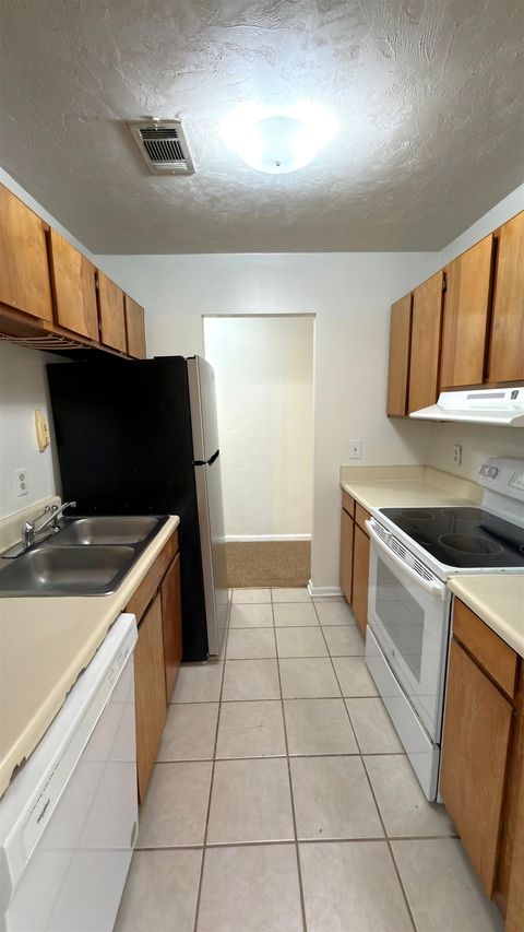 Tiny photo for 1315 Airport Drive #B02, Tallahassee, FL 32304 (MLS # 398866)