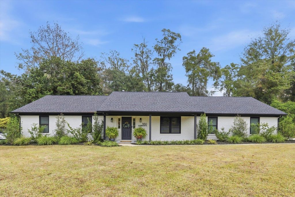 Photo of 3130 E Shamrock, Tallahassee, FL 32309 (MLS # 394706)