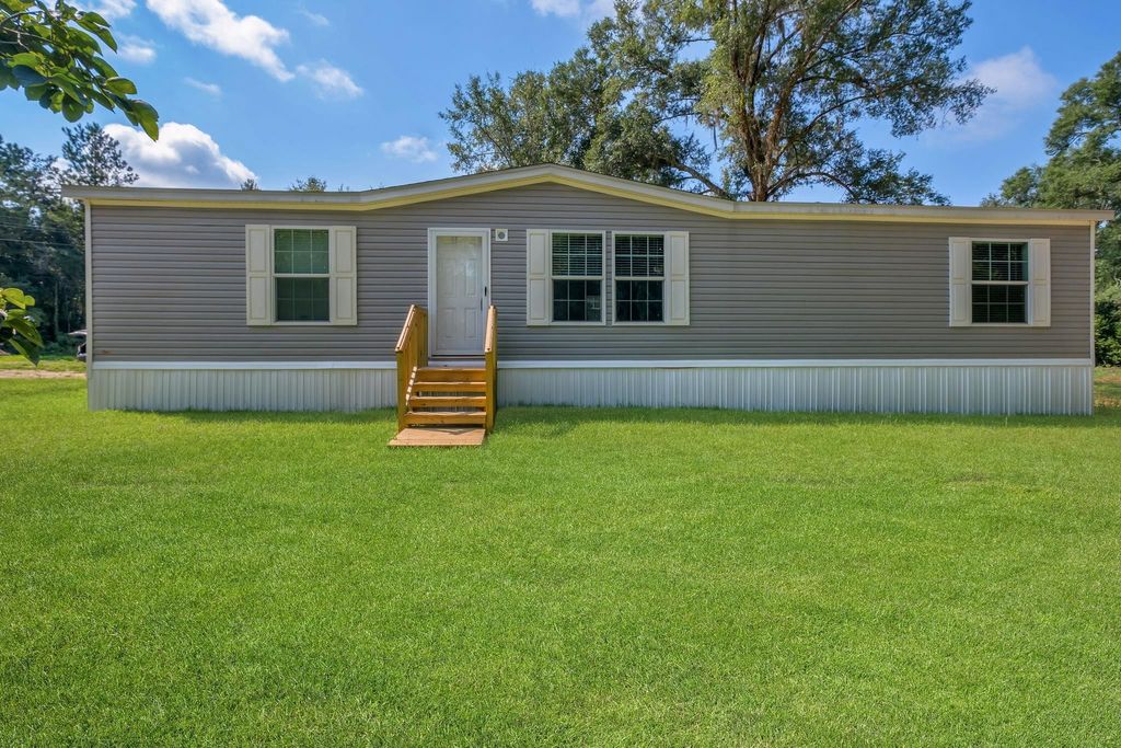 Photo of 1191 Leslie Lewis Road, Havana, FL 32333 (MLS # 390021)