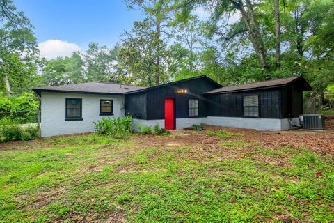 Tiny photo for 1625 Rankin Avenue, Tallahassee, FL 32310 (MLS # 401549)