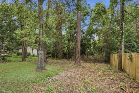 Tiny photo for 1611 Flint Ridge Lane, Tallahassee, FL 32312 (MLS # 402680)