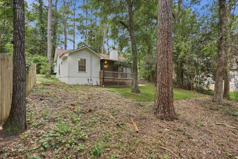 Tiny photo for 1611 Flint Ridge Lane, Tallahassee, FL 32312 (MLS # 402680)