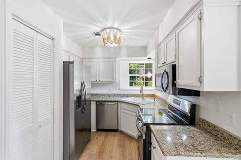 Tiny photo for 1611 Flint Ridge Lane, Tallahassee, FL 32312 (MLS # 402680)