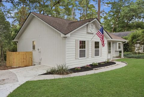Tiny photo for 1611 Flint Ridge Lane, Tallahassee, FL 32312 (MLS # 402680)