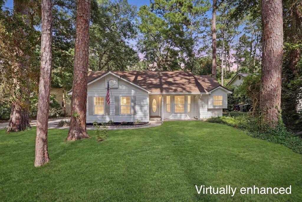 Photo of 1611 Flint Ridge Lane, Tallahassee, FL 32312 (MLS # 402680)
