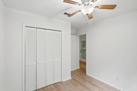 Tiny photo for 1611 Flint Ridge Lane, Tallahassee, FL 32312 (MLS # 402680)
