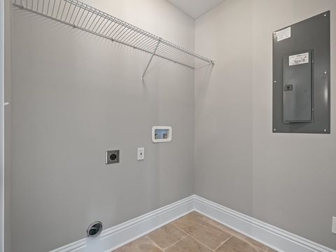 Tiny photo for 60 Cochise Street, Crawfordville, FL 32327 (MLS # 398000)