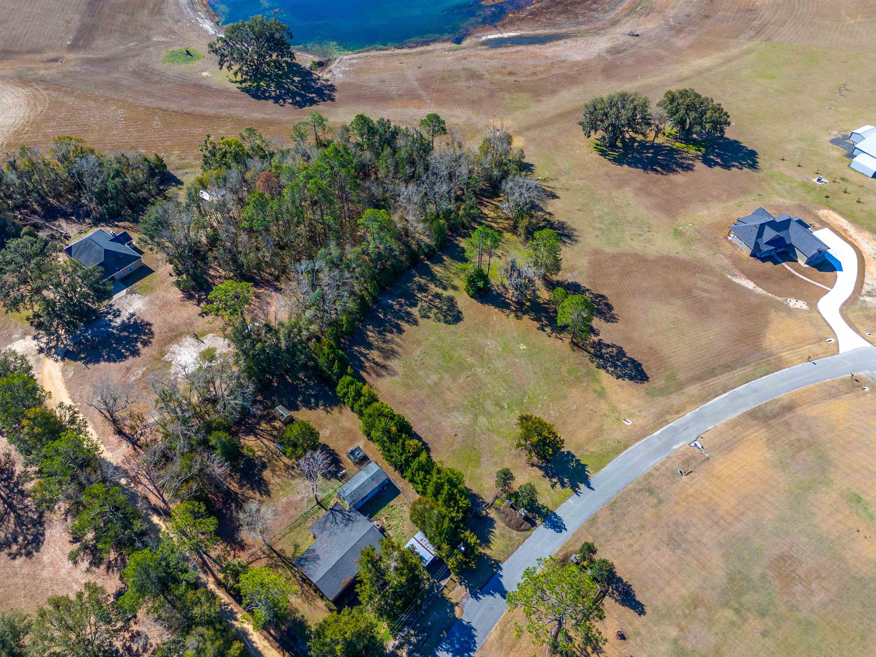 293 NW Willie Deas Road