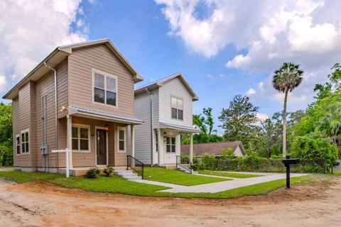 Tiny photo for 637 E Seaboard Street #1, Tallahassee, FL 32301 (MLS # 390367)