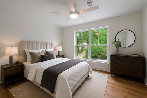 Tiny photo for 637 E Seaboard Street #1, Tallahassee, FL 32301 (MLS # 390367)