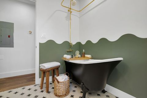 Tiny photo for 642 E GEORGIA Street, Tallahassee, FL 32308 (MLS # 398402)