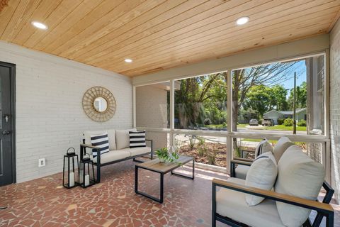 Tiny photo for 642 E GEORGIA Street, Tallahassee, FL 32308 (MLS # 398402)