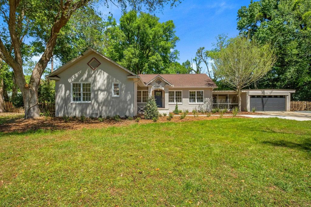 Photo of 642 E GEORGIA Street, Tallahassee, FL 32308 (MLS # 398402)