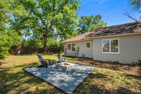 Tiny photo for 642 E GEORGIA Street, Tallahassee, FL 32308 (MLS # 398402)