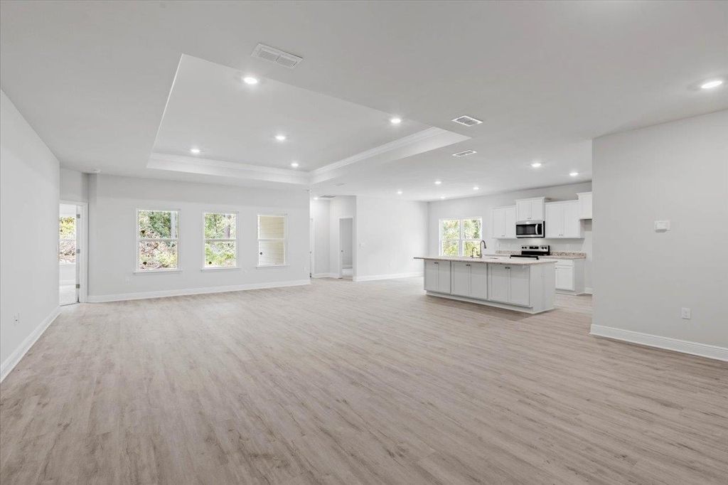 Photo of 130 Bedford Loop, Crawfordville, FL 32327 (MLS # 397171)