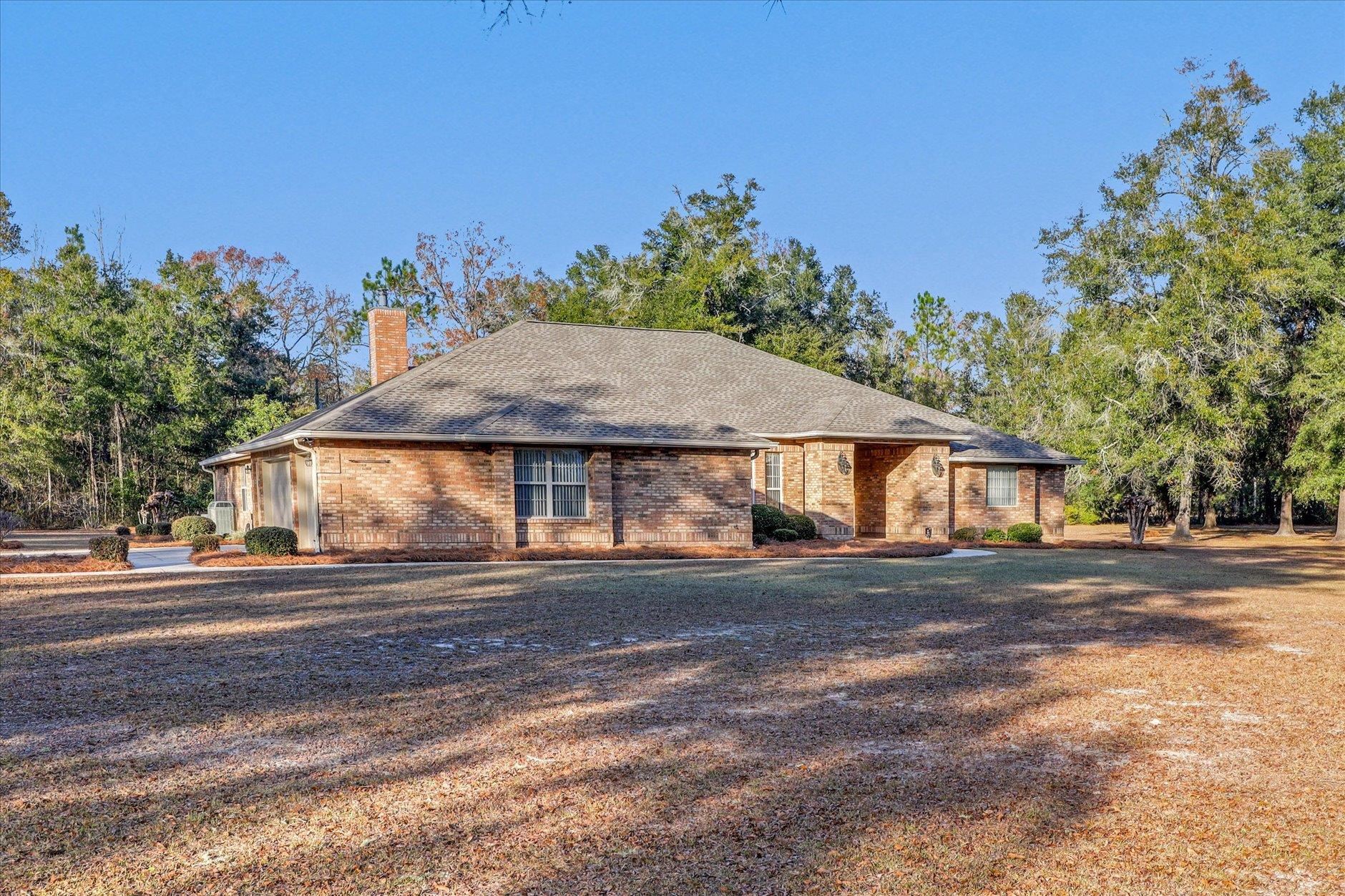 116 Sweetwater Circle