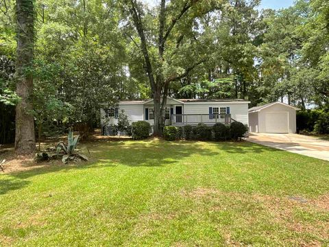 2104 Plantation Forest Drive, Tallahassee, FL 32312 - MLS#: 385964