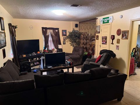 Tiny photo for 2494 Holton Street, Tallahassee, FL 32310 (MLS # 401348)