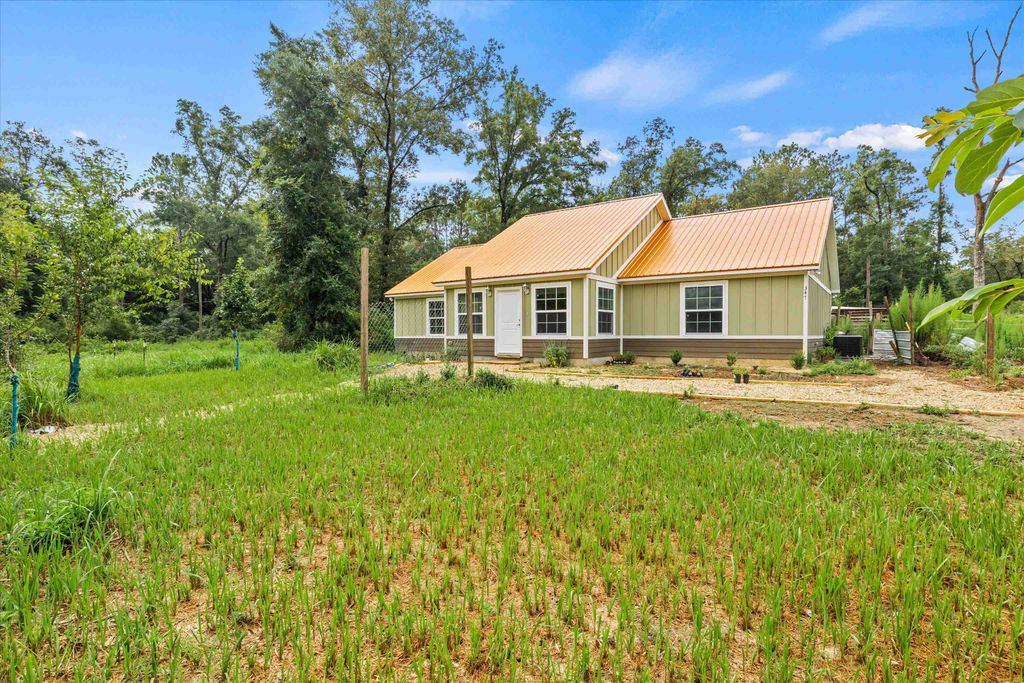 Photo of 347 Bert Thomas Lane, Crawfordville, FL 32327 (MLS # 390559)