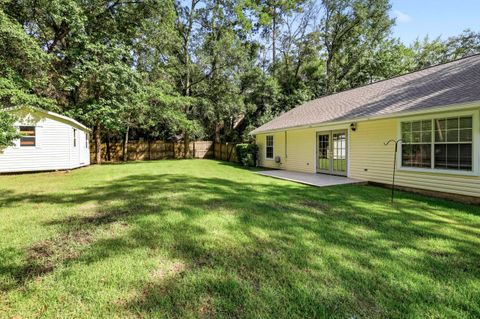 Tiny photo for 3554 Dogwood Valley Trail, Tallahassee, FL 32312 (MLS # 402202)