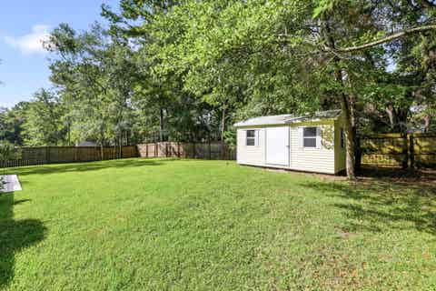 Tiny photo for 3554 Dogwood Valley Trail, Tallahassee, FL 32312 (MLS # 402202)