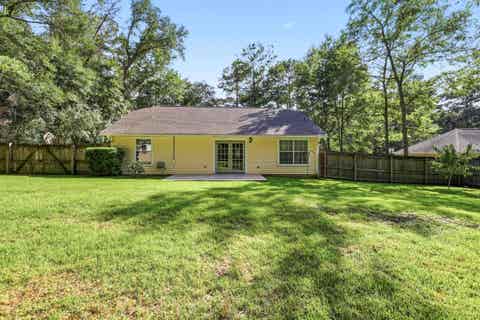 Tiny photo for 3554 Dogwood Valley Trail, Tallahassee, FL 32312 (MLS # 402202)