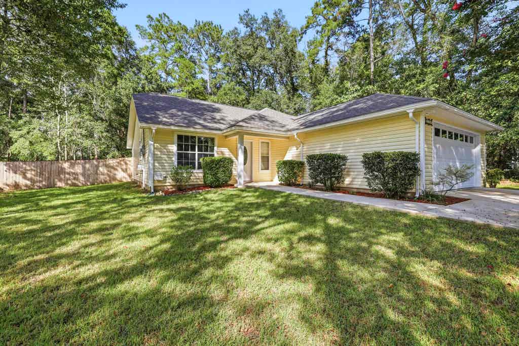 Photo of 3554 Dogwood Valley Trail, Tallahassee, FL 32312 (MLS # 402202)