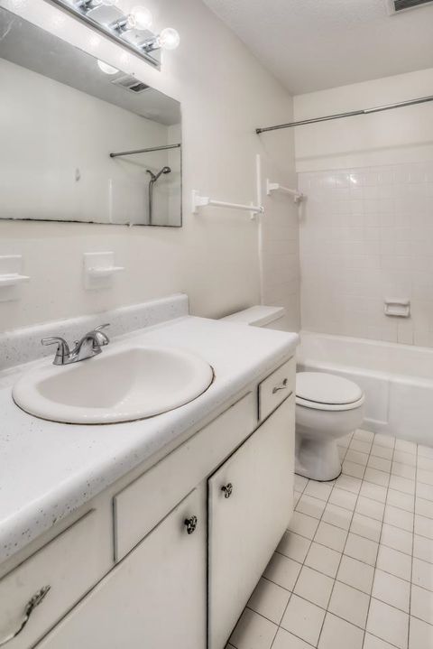 Tiny photo for 1438 N Meridian Road #3, Tallahassee, FL 32303 (MLS # 290025)