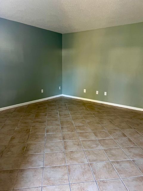 Tiny photo for 1438 N Meridian Road #3, Tallahassee, FL 32303 (MLS # 290025)