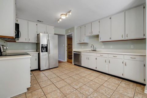 Tiny photo for 810 ALLIEGOOD Avenue, Tallahassee, FL 32303 (MLS # 398218)