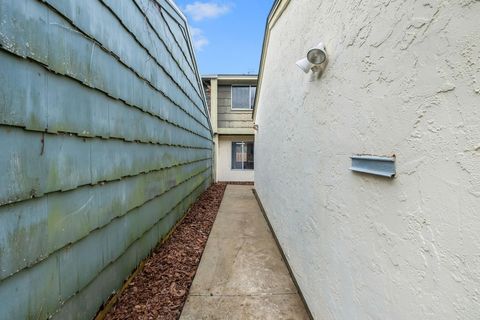 Tiny photo for 3128 BLAIRSTONE Court, Tallahassee, FL 32301 (MLS # 397653)