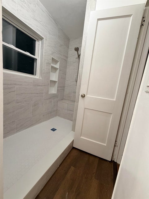 Tiny photo for 3735 Ravine Drive, Tallahassee, FL 32312 (MLS # 401066)