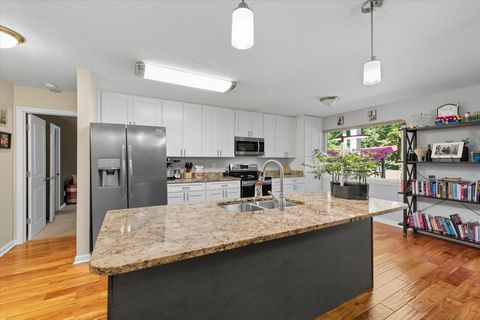 Tiny photo for 2408 Debden Court, Tallahassee, FL 32309 (MLS # 396116)