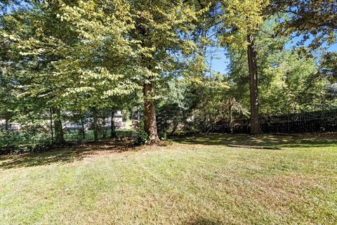 Tiny photo for 2408 Debden Court, Tallahassee, FL 32309 (MLS # 396116)