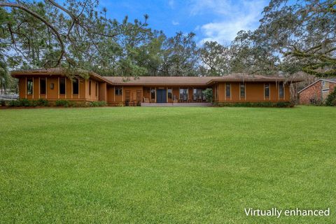 Photo of 5325 Touraine Drive, Tallahassee, FL 32308 (MLS # 394820)