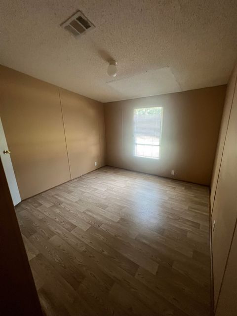 Tiny photo for 228 Bruce Road, Havana, FL 32333 (MLS # 396939)