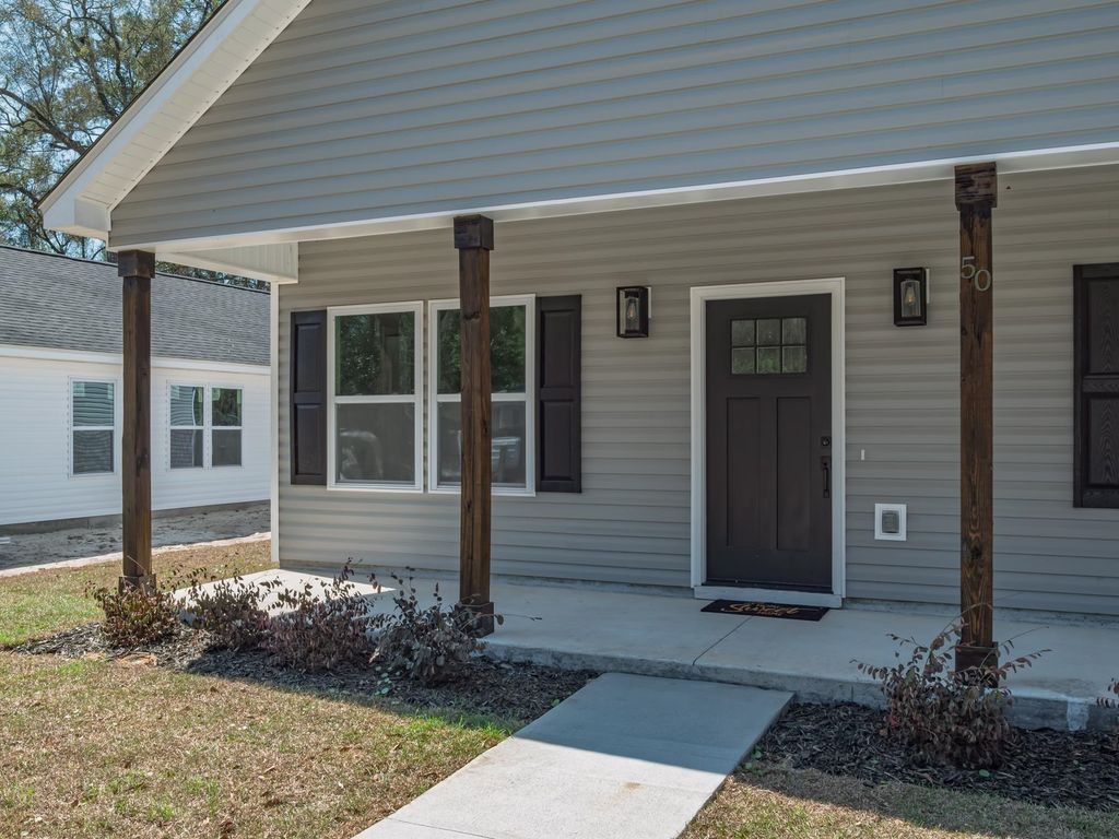 Photo of 50 CHOCTAW Road, Crawfordville, FL 32327 (MLS # 397275)