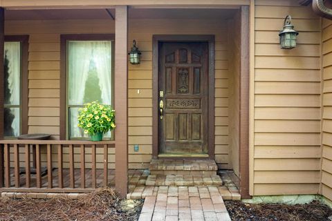 Tiny photo for 814 Maderia Circle, Tallahassee, FL 32312 (MLS # 390084)