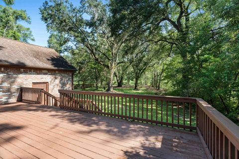 Tiny photo for 814 Maderia Circle, Tallahassee, FL 32312 (MLS # 390084)