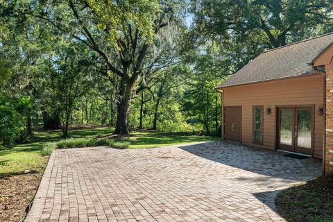 Tiny photo for 814 Maderia Circle, Tallahassee, FL 32312 (MLS # 390084)