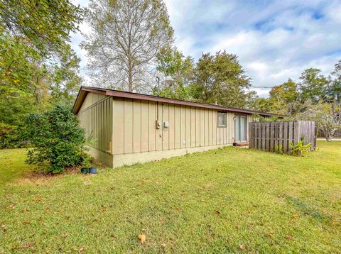 Tiny photo for 3235 Springdale Drive, Tallahassee, FL 32312 (MLS # 394507)