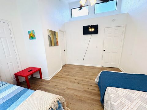 Tiny photo for 1252 High Road, Tallahassee, FL 32304 (MLS # 398530)