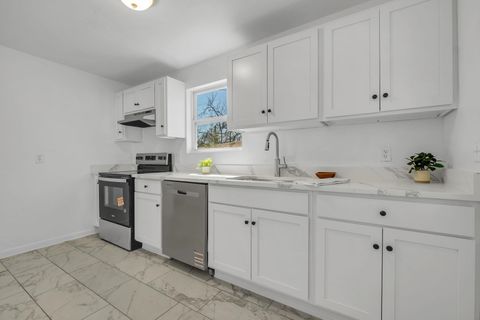 Tiny photo for 1032 N Woodward Avenue, Tallahassee, FL 32304 (MLS # 396961)