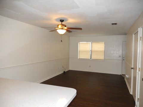 Tiny photo for 2807 Botany Place, Tallahassee, FL 32301 (MLS # 393677)